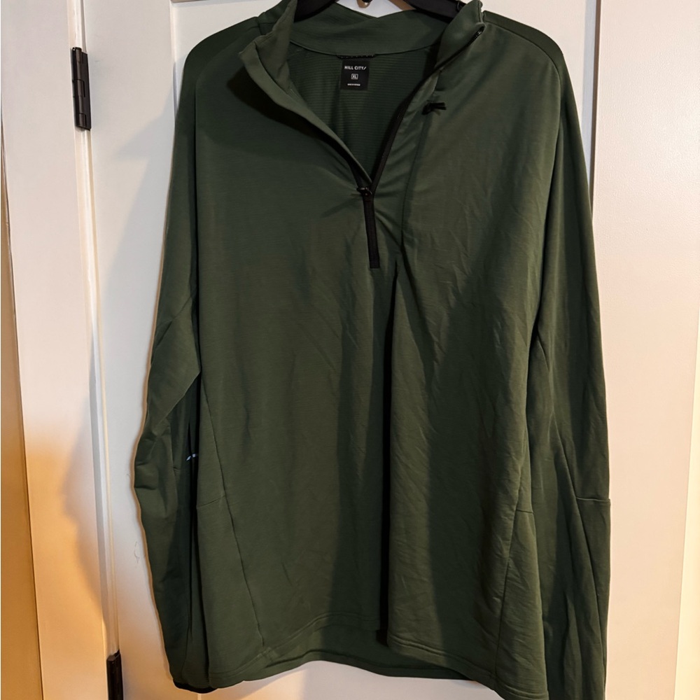 Men's Green Lightweight  pullover shirt